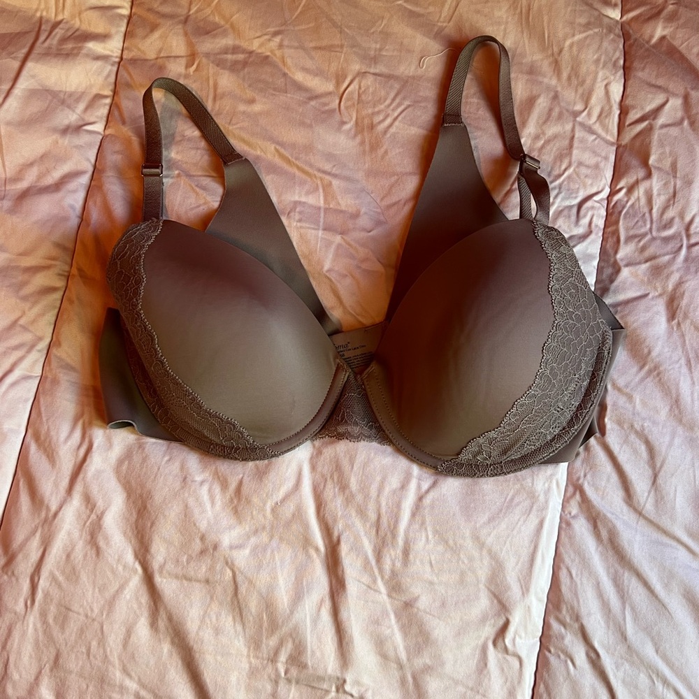 Soma Lace Accent Bra in Brown